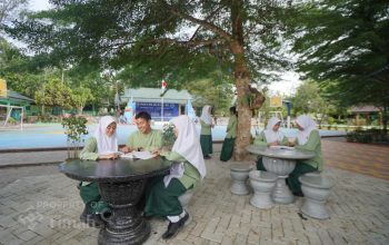 Menyalakan Asa Generasi, Komitmen PT TIMAH Hadirkan Dukungan Nyata untuk Pendidikan