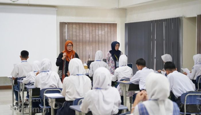 Antar Anak Ikut Seleksi, Orang Tua Titipkan Harapan di Beasiswa PT Timah