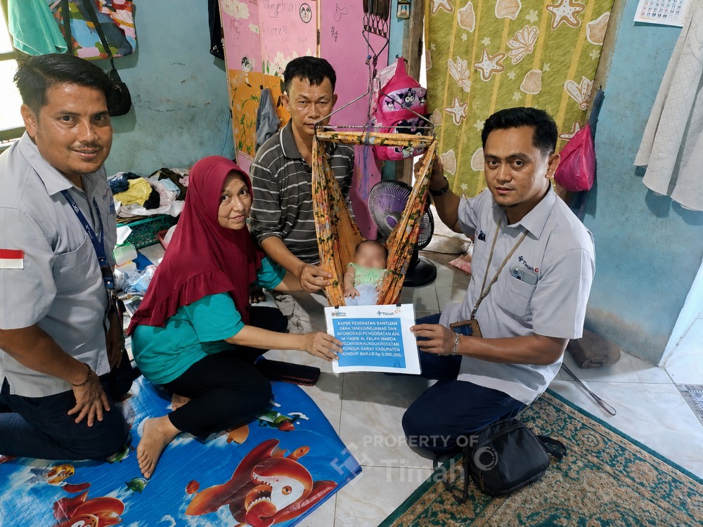 PT Timah Salurkan Bantuan Pengobatan bagi Bayi Penderita Hirschsprung di Karimun