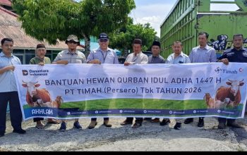 Warga Bangka Barat Sambut Antusias Bantuan Hewan Kurban dari PT Timah