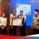 Riza Herdavid Terima Penghargaan atas Komitmen Perkuat Posbankum di Basel