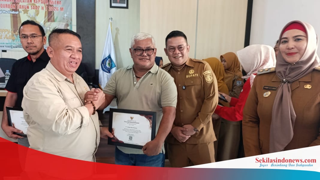 PT SMB Salurkan 6 Ekor Sapi Kurban untuk Masyarakat Bangka Selatan