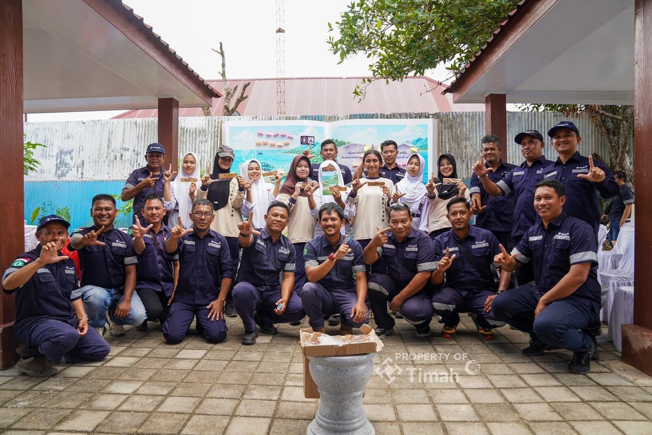 17 Karyawan PT Timah Terbitkan Buku SELARAS tentang Perjalanan Reklamasi di Bangka