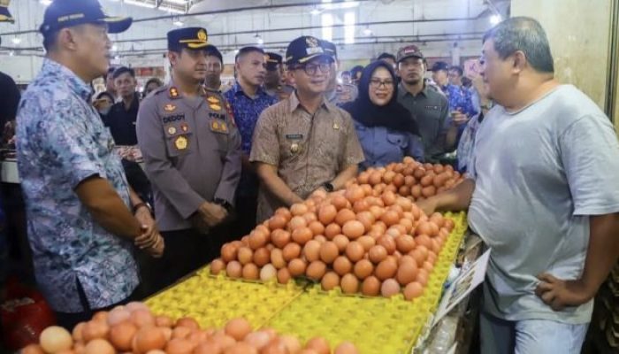 Bupati Bangka Pastikan Stok Bapokting Aman hingga Lebaran