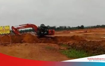 Jalan Usaha Tani Diduga Dihajar Excavator PT BPP, Warga Desa Nangka Lapor ke Polda Babel