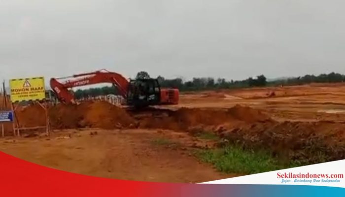 Jalan Usaha Tani Diduga Dihajar Excavator PT BPP, Warga Desa Nangka Lapor ke Polda Babel