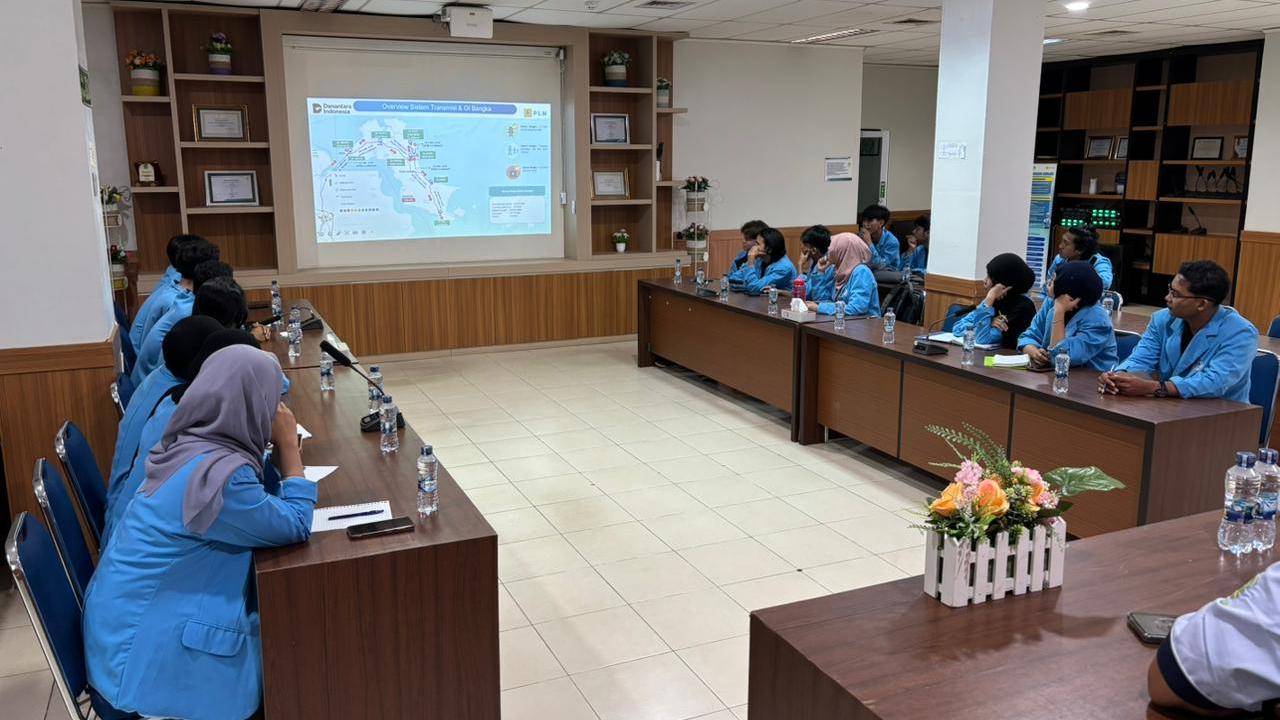 Mahasiswa UBB Belajar Langsung Sistem Transmisi dan Keselamatan Listrik di PLN