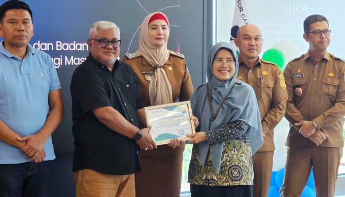 Wujud Kepedulian terhadap Masyarakat, PT SMB Cover 952 Peserta JKN di Lima Desa Simpang Rimba