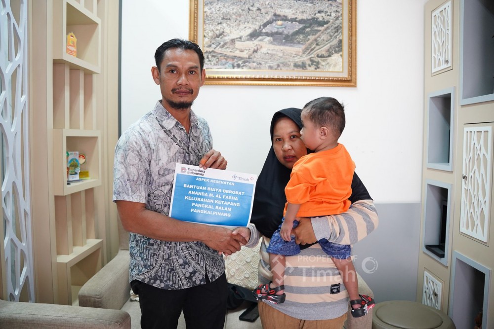 PT Timah Ulurkan Bantuan untuk Ringankan Biaya Pengobatan Bayi di Pangkalpinang
