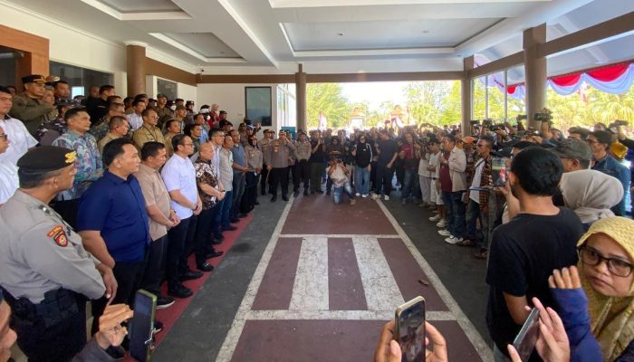 Almaster Pertanyakan Legalitas Satgas Tricakti, Massa Desak Tinggalkan Bangka Belitung Secepatnya