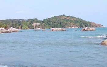 Di Balik Pesona Indah, Pantai Gunung Namak Diduga Jadi Jalur Gelap Penyelundupan Timah Ilegal