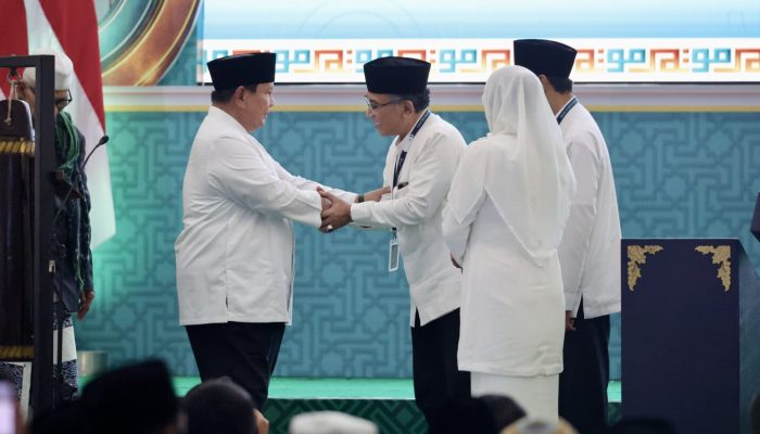 Prabowo Tegaskan Transformasi Bangsa : Angkat Rakyat Indonesia Keluar dari Kemiskinan