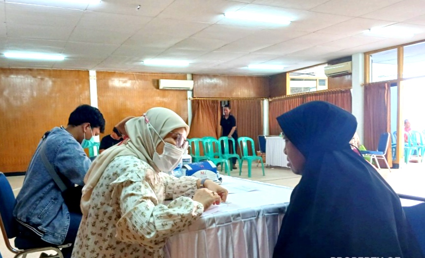 Ratusan Warga Mentok Rasakan Manfaat Bulan Bakti HUT ke-50 PT Timah