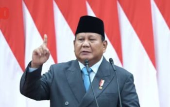 Prabowo Sentil Panglima TNI dan Kapolri soal Tambang Ilegal di Babel: Masa Pejabat TNI-Polri Nggak Tahu?