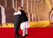 Peluk Hangat PM Modi Sambut Prabowo di KTT BRICS, Simbol Persahabatan Erat Kedua Pemimpin