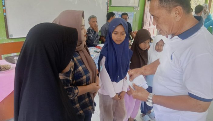 Toto Tohari Santuni Anak Yatim dan Lansia di Citapen, Agenda Rutin Berbagi Setiap Tahun