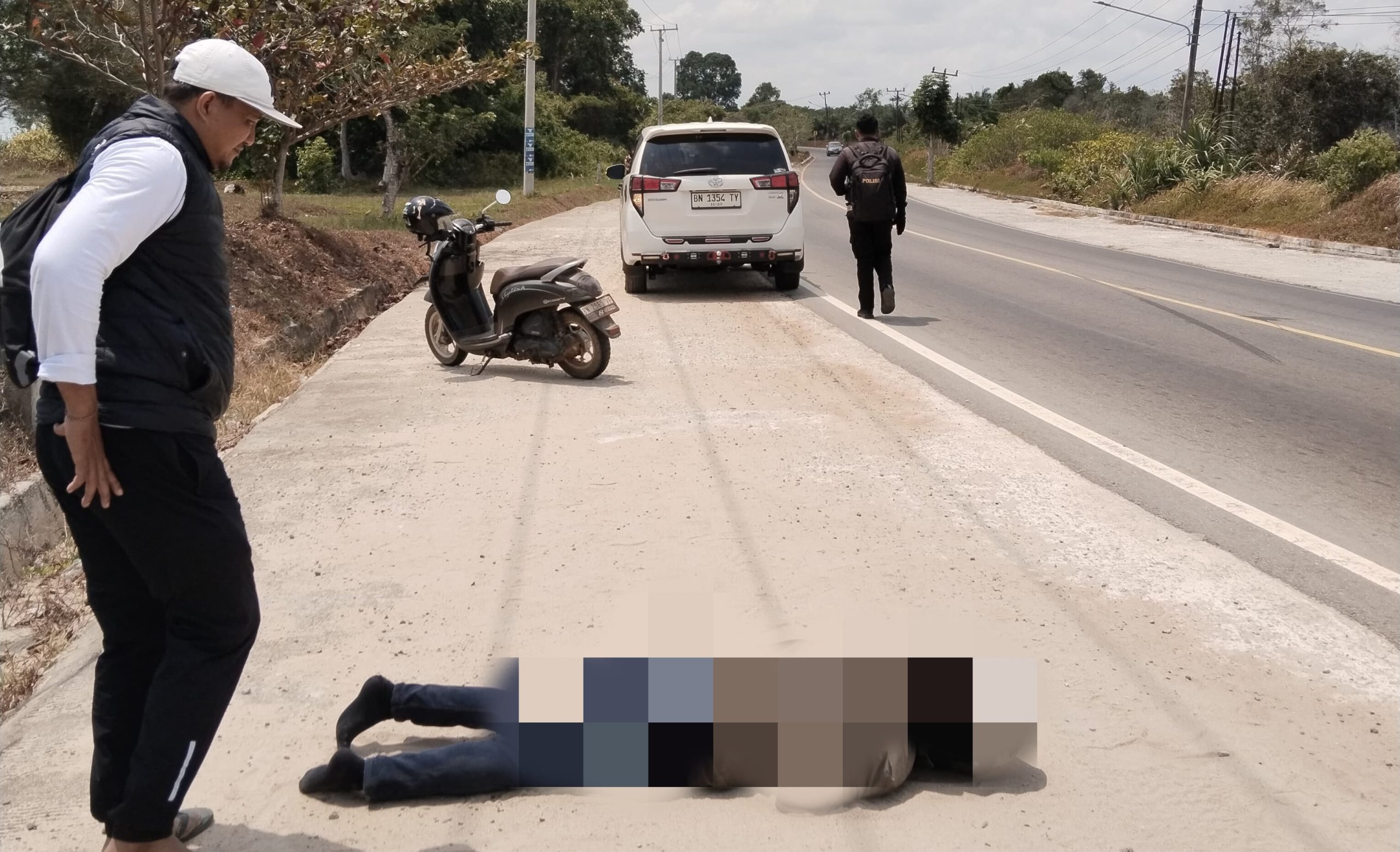 Inova Zenix Tabrak Lari Warga Toboali di Jalan Pantai Arung Dalam hingga Meninggal Dunia
