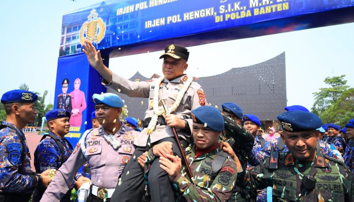 Langkah Terakhir Irjen Pol Hengki di Polda Banten, Penghormatan dan Salam Haru Iringi Kepergiannya
