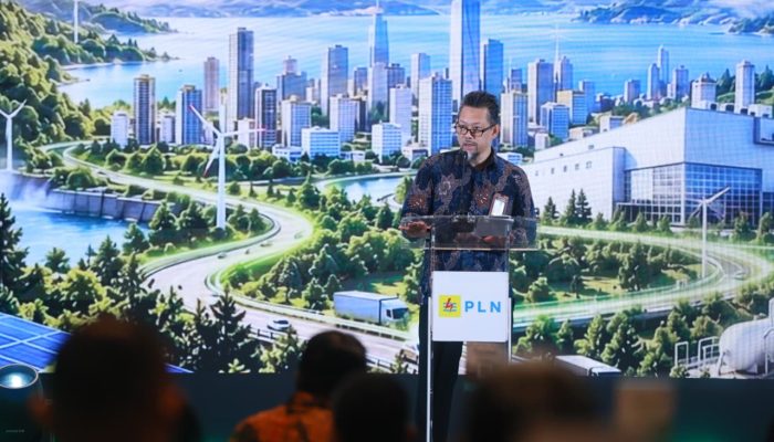 PLN Perkuat Layanan Listrik Hijau untuk Jaga Daya Saing Industri
