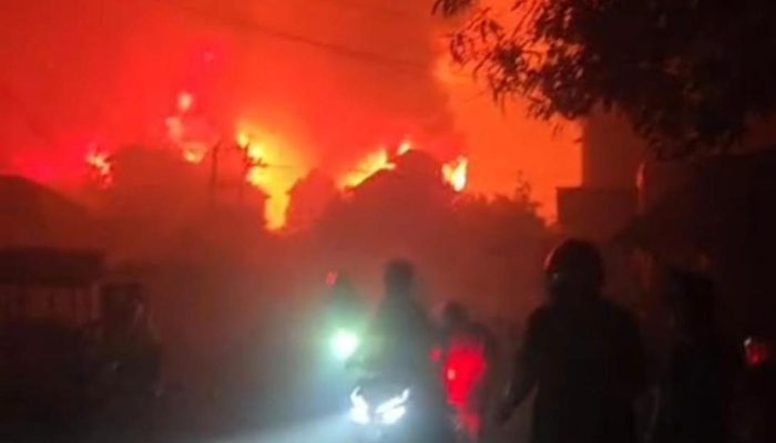 Lebih dari 60 rumah diperkirakan terdampak, pemerintah provinsi bergerak menangani kebutuhan darurat warga