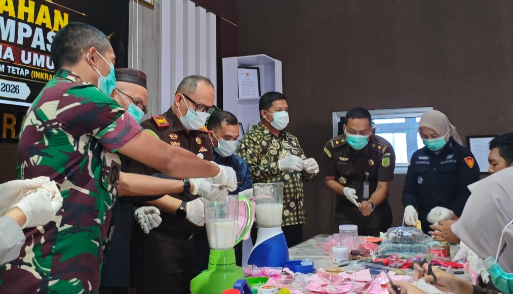Dandim 0431 Bangka Barat Hadiri Pemusnahan Ratusan Gram Narkoba di Kejari