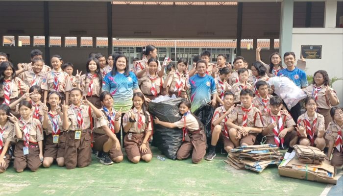Bukan Sekadar Cari Uang, Kolase Sampah SMP Mardi Yuana Cilegon Ajarkan Siswa Peduli Lingkungan