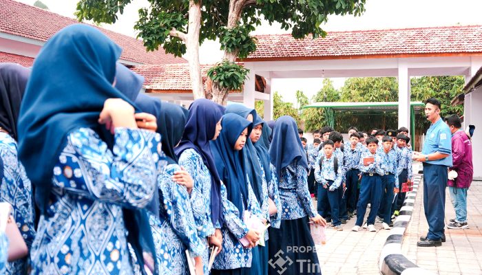 Siswa SMP Muhammadiyah Toboali Jelajahi Jejak Sejarah Pertimahan di MTI Pangkalpinang