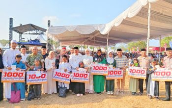 Pemkab Bangka Selatan Salurkan Santunan Rp1 Juta kepada 1.000 Anak Yatim
