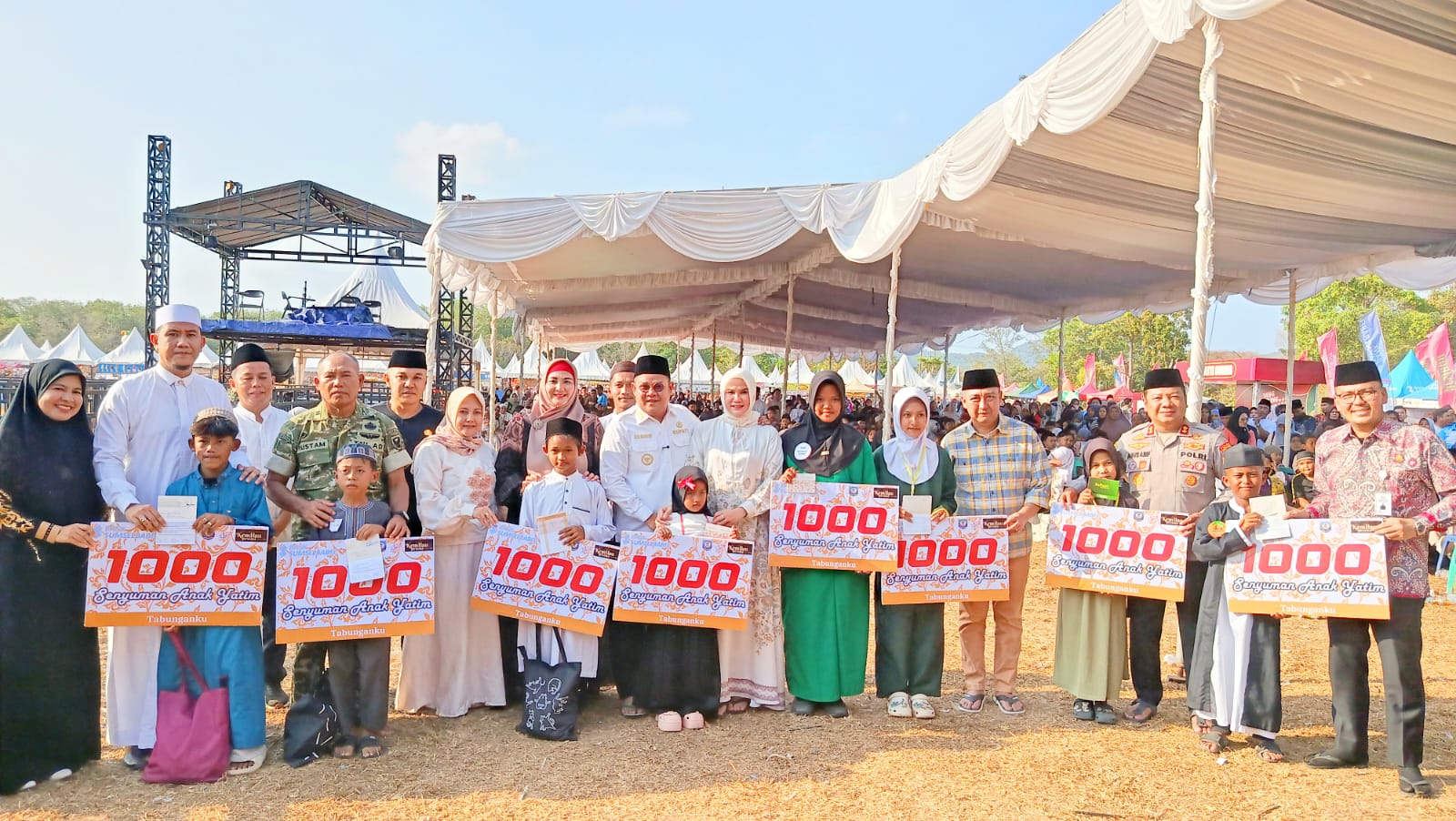 Pemkab Bangka Selatan Salurkan Santunan Rp1 Juta kepada 1.000 Anak Yatim